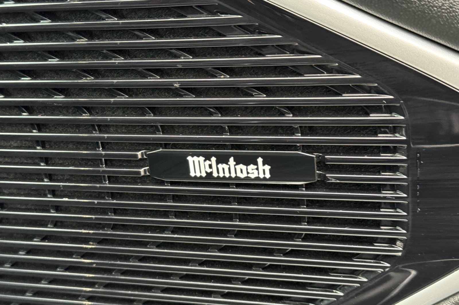 Used 2025 Jeep Wagoneer Series III w/ Premium Group I AWD/4WD image 45