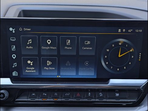 Used 2024 Chevrolet Silverado 1500 High Country w/ Technology Package image 32