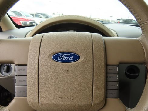 Used 2008 Ford F150 Lariat image 28