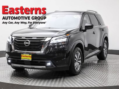 Used 2022 Nissan Pathfinder SL