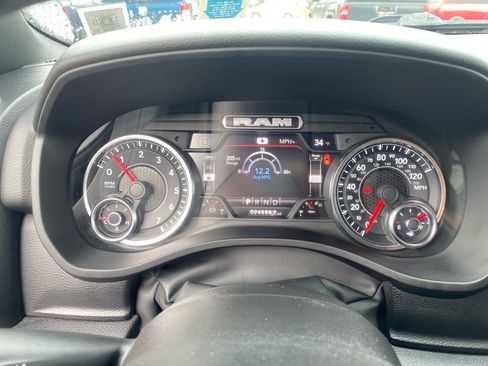 Used 2022 RAM 1500 Big Horn AWD/4WD image 19