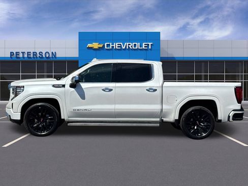 Used 2022 GMC Sierra 1500 Denali AWD/4WD image 7