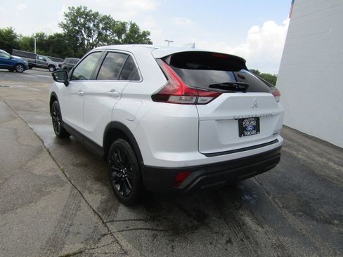 Used 2026 Mitsubishi Eclipse Cross AWD image 3