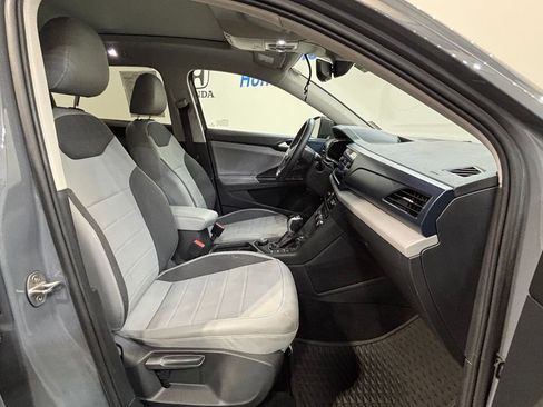 Used 2022 Volkswagen Taos SE AWD/4WD image 25