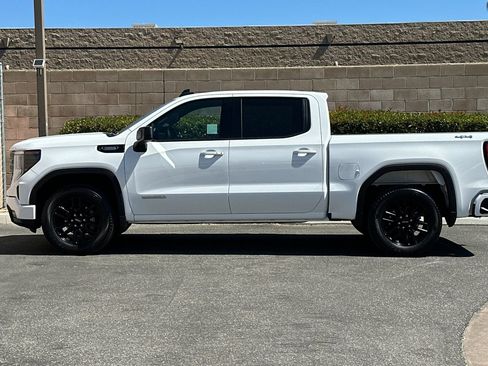 Certified 2026 GMC Sierra 1500 Elevation AWD/4WD image 7