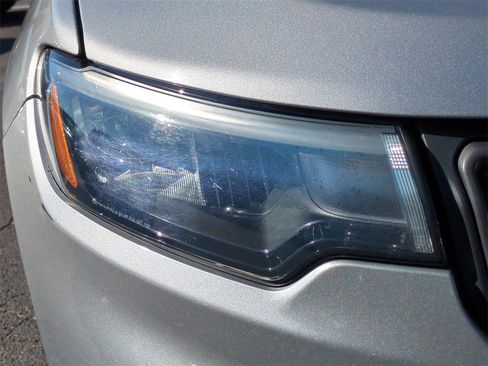 Used 2023 Jeep Compass Trailhawk image 10