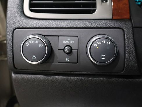 Used 2013 Chevrolet Tahoe LT w/ Luxury Package image 36