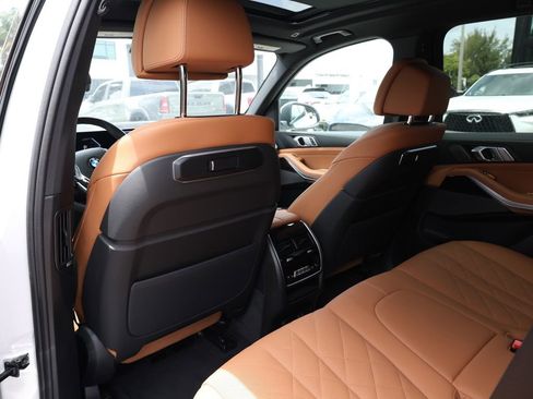 Used 2026 BMW X5 sDrive40i RWD image 21