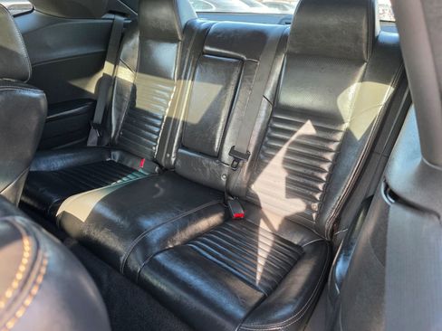 Used 2010 Dodge Challenger R/T image 10
