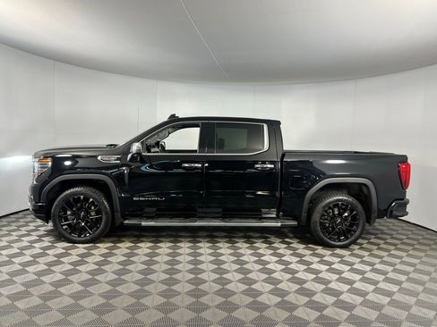 Used 2024 GMC Sierra 1500 Denali w/ Technology Package image 11