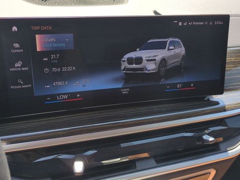 Certified 2023 BMW X7 xDrive40i w/ Premium Package AWD/4WD image 22