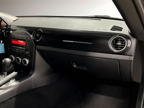 Used 2013 MAZDA MX-5 Miata Sport image 21