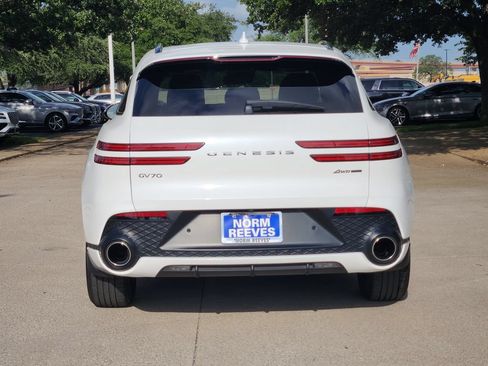 Used 2025 Genesis GV70 3.5T Sport AWD/4WD image 6
