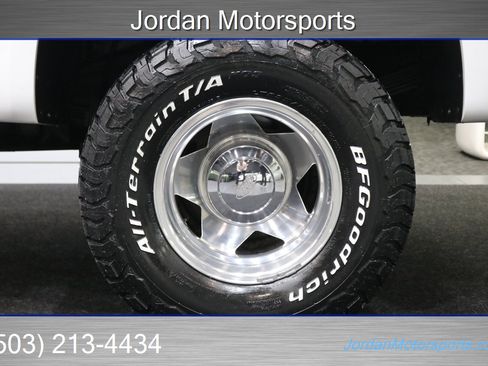 Used 2001 Ford F350 Lariat image 40