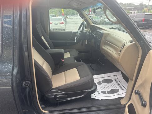 Used 2004 Ford Ranger XLT AWD/4WD image 17