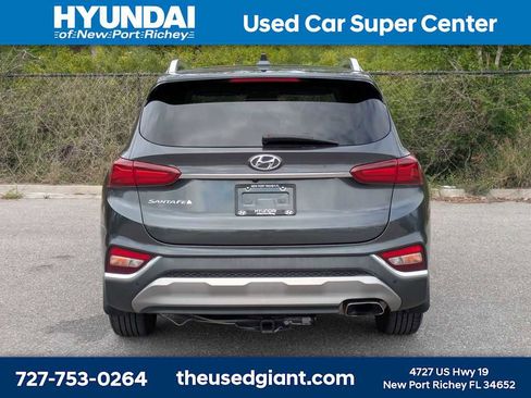 Used 2020 Hyundai Santa Fe SEL w/ Convenience + Premium Package image 4
