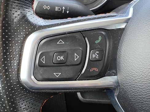 Used 2022 Jeep Gladiator Mojave w/ LED Lighting Group AWD/4WD image 16