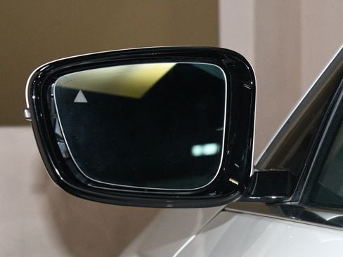 Used 2020 BMW 530i w/ Premium Package RWD image 63