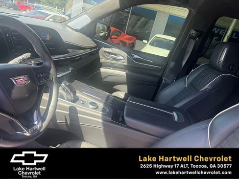 Used 2023 Cadillac Escalade V image 19