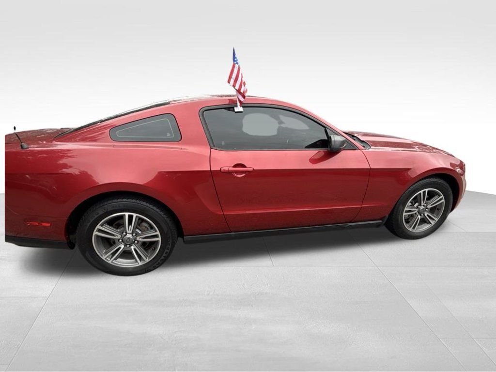 Used 2012 Ford Mustang Premium RWD image 7