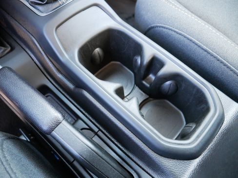 Used 2025 Jeep Wrangler Sport S w/ Convenience Group image 33