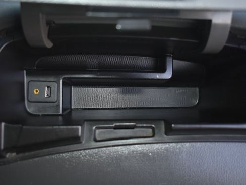 Used 2014 Chevrolet Sonic LT image 35