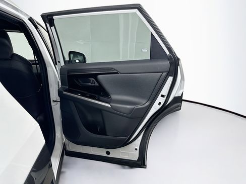 Used 2023 Toyota bZ4X XLE w/ Weather Package image 30