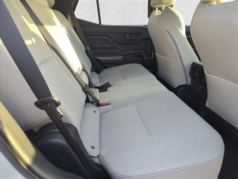 Certified 2025 Toyota 4Runner SR5 AWD/4WD image 23
