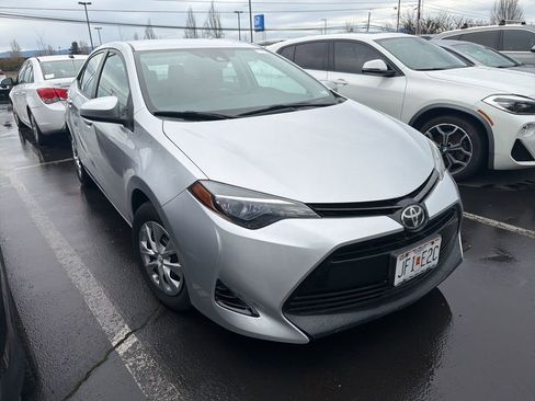 Used 2017 Toyota Corolla L image 1