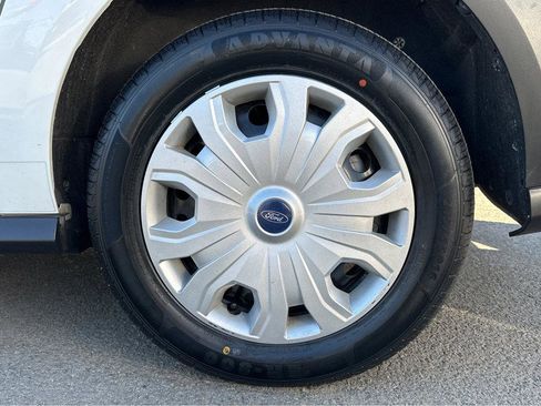 Used 2020 Ford Transit Connect XL image 14