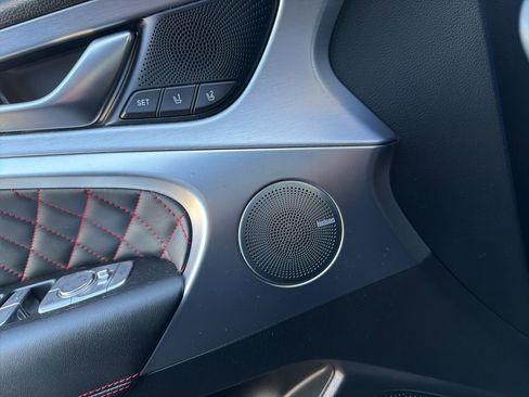 Used 2019 Genesis G70 3.3T Advanced w/ Sport Package image 12