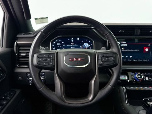 Used 2023 GMC Sierra 1500 AT4 w/ AT4 Preferred Package image 5
