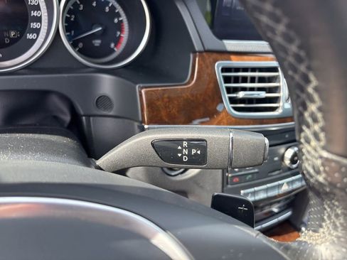 Used 2016 Mercedes-Benz E 350 4MATIC Sedan image 29