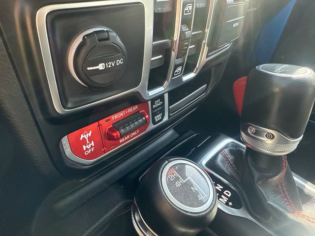 Certified 2022 Jeep Gladiator Rubicon w/ LED Lighting Group AWD/4WD image 22