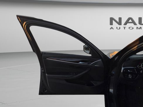 Used 2025 Lexus ES 350 Ultra Luxury w/ Accessory Package (Z1) image 29