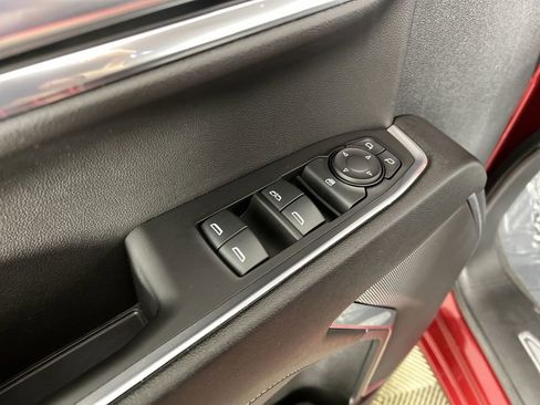 Used 2023 Chevrolet Silverado 1500 LT w/ Leather Package image 22