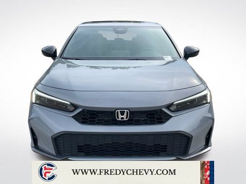 Used 2025 Honda Civic Sport image 8