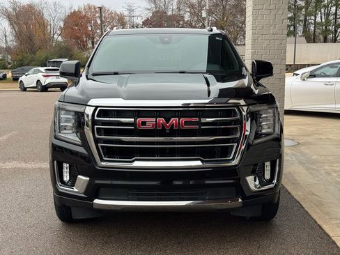 Used 2022 GMC Yukon SLT w/ SLT Premium Package image 21