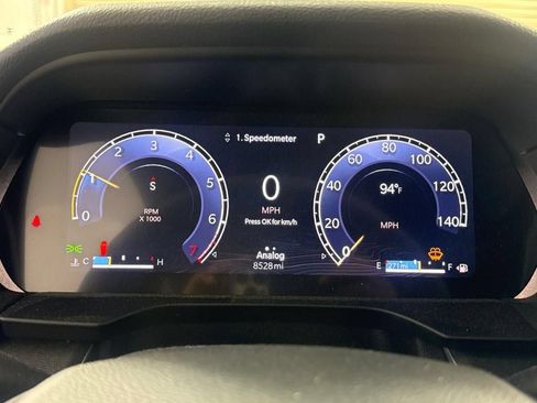 Used 2025 Jeep Grand Cherokee Laredo X w/ Luxury Tech Group I RWD image 35