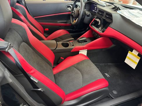 New 2026 Nissan Z Performance w/ Floor Mat Package RWD image 9