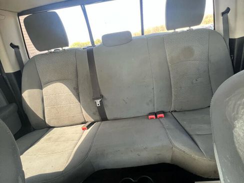 Used 2013 RAM 1500 Classic SLT image 25