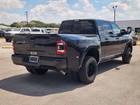 Used 2021 RAM 3500 Limited AWD/4WD image 4