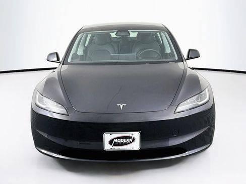 Used 2024 Tesla Model 3 Standard Range RWD image 7