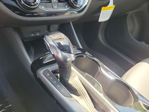 New 2026 Buick Envista Sport Touring w/ Convenience I Package FWD image 11