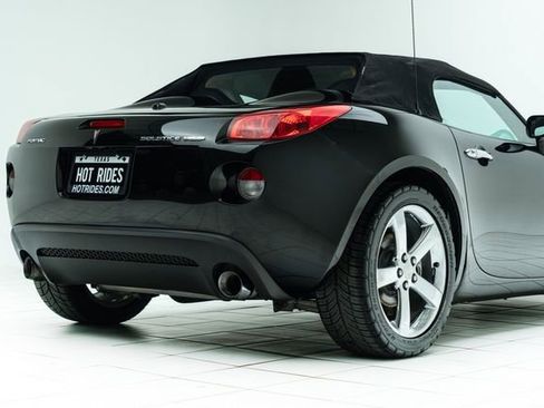 Used 2007 Pontiac Solstice GXP w/ Premium Package image 15