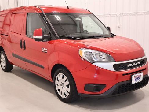 Used 2021 RAM ProMaster City Tradesman SLT FWD image 4