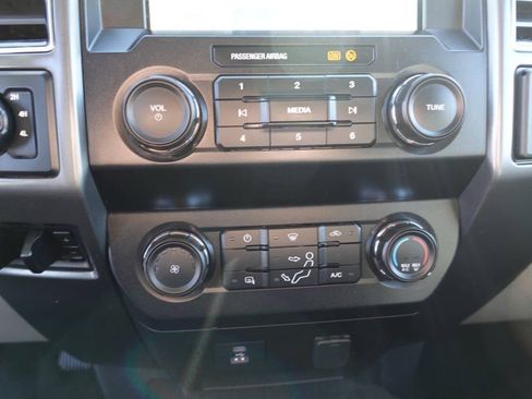 Used 2022 Ford F350 XLT w/ XLT Value Package image 45