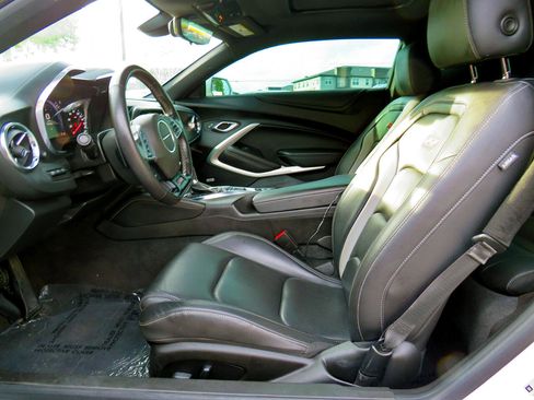 Used 2021 Chevrolet Camaro SS image 14