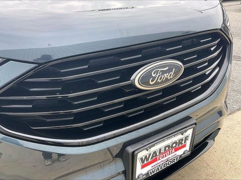 Used 2024 Ford Edge SE w/ Black Appearance Package image 34