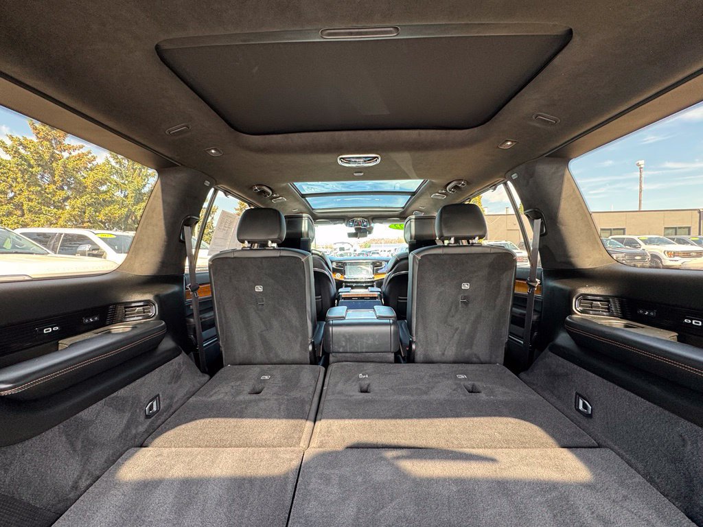 Used 2022 Jeep Grand Wagoneer Series III w/ Rear-Seat Entertainment Group AWD/4WD image 47